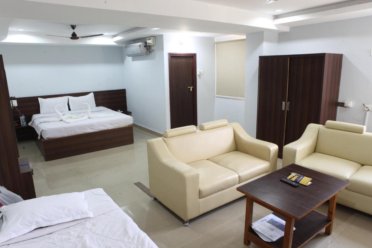 Hotel Mango Leaves ハイデラバード エクステリア 写真